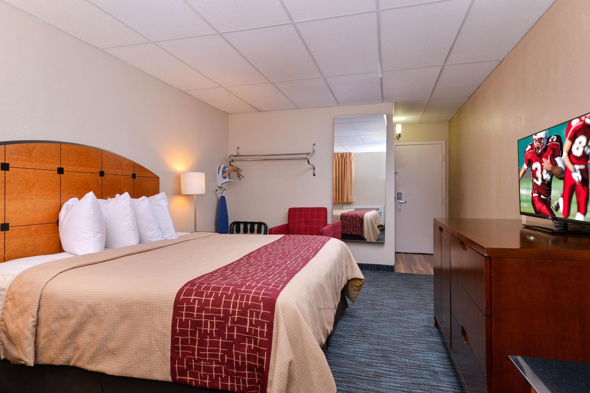 Red Roof Inn צ'יימברסבורג מראה חיצוני תמונה