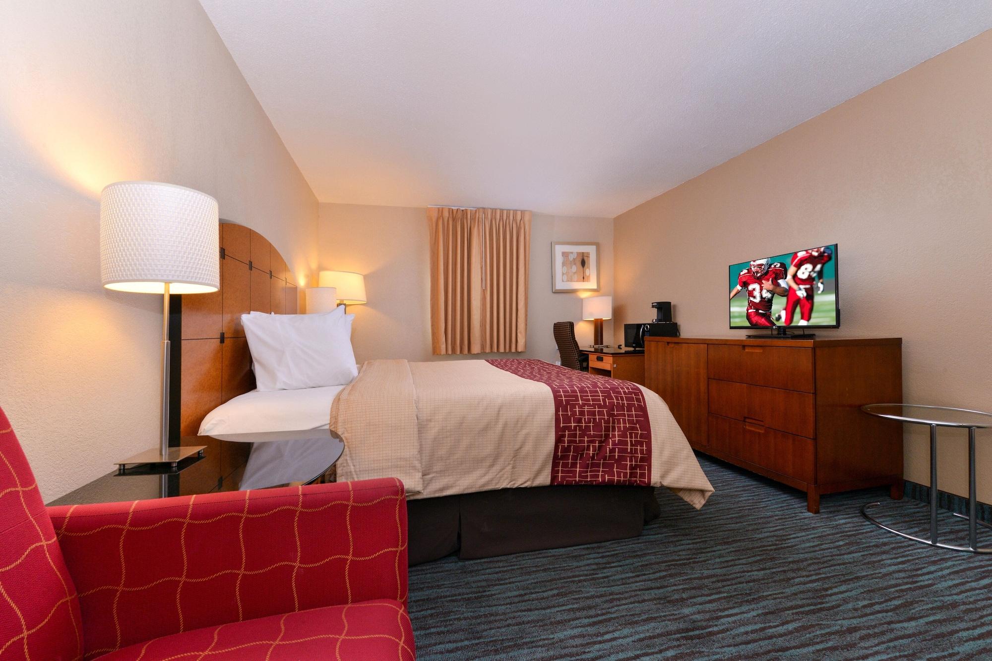 Red Roof Inn צ'יימברסבורג מראה חיצוני תמונה