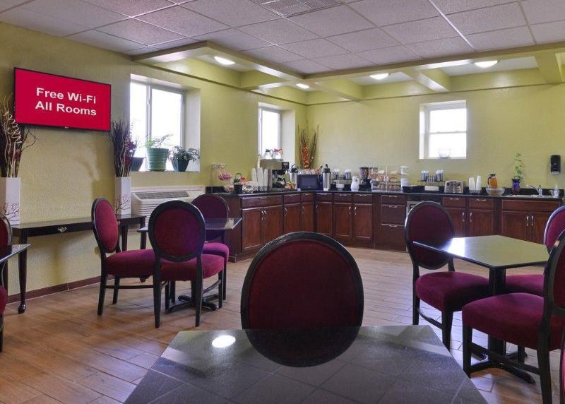 Red Roof Inn צ'יימברסבורג מראה חיצוני תמונה